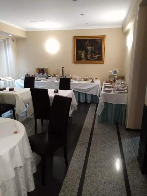 Hotel Valentino Du Parc Торино Екстериор снимка