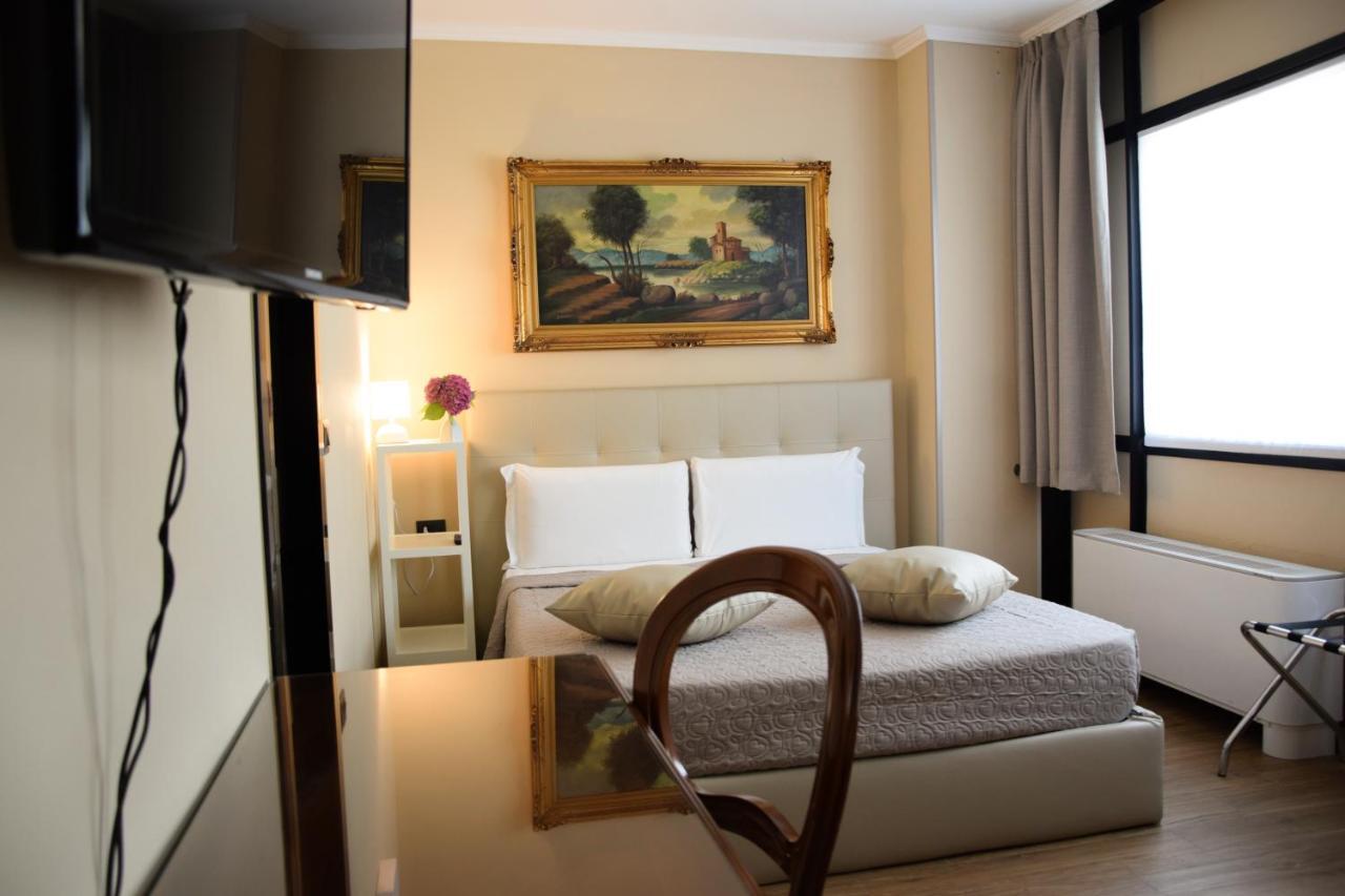 Hotel Valentino Du Parc Торино Екстериор снимка