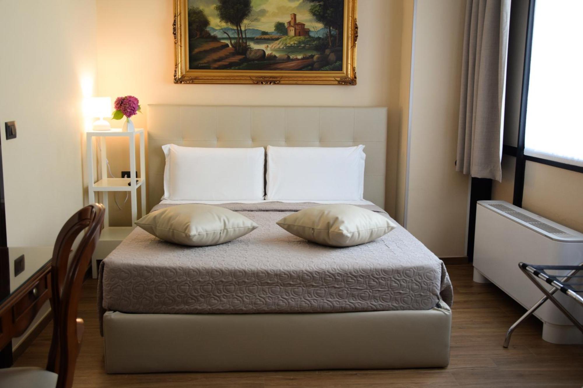 Hotel Valentino Du Parc Торино Екстериор снимка