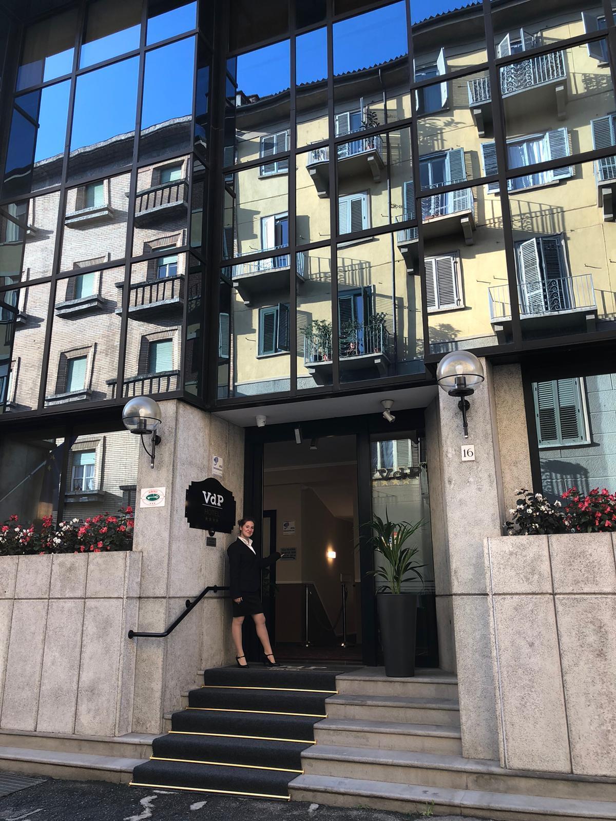 Hotel Valentino Du Parc Торино Екстериор снимка